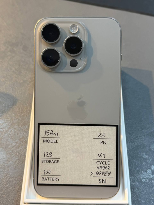 گوشی موبایل اپل - استوک - مدل iphone 15 Pro حافظه 128 گیگ - سلامت باتری 100
