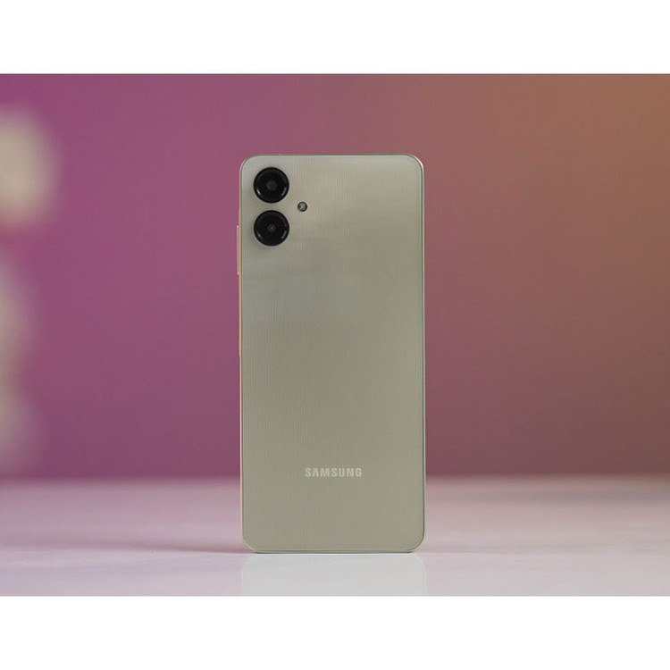 گوشی موبایل سامسونگ مدل Galaxy A06 5G دو سیم کارت 128 گیگابایت و رم 4 گیگابایت سامسونگ